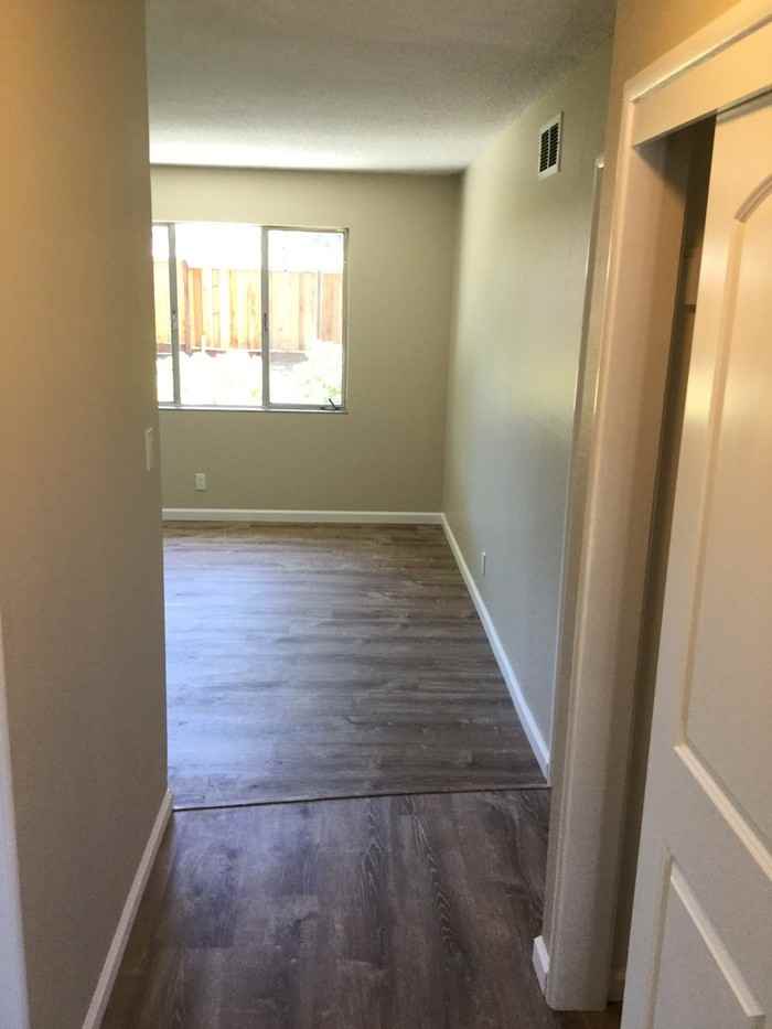 266 Saint Phillip Court - Photo 2 of 21