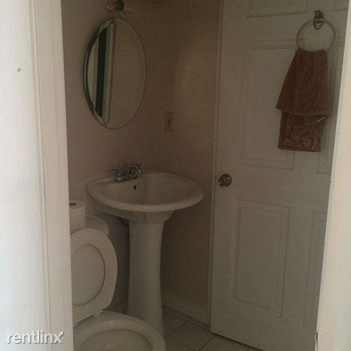66B Marshall St - Photo 2 of 10
