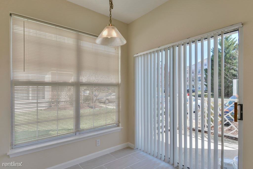 5924 Founders Hill Dr - Photo 3 of 11