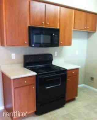 1230 Whitney Ranch Pkwy - Photo 3 of 7