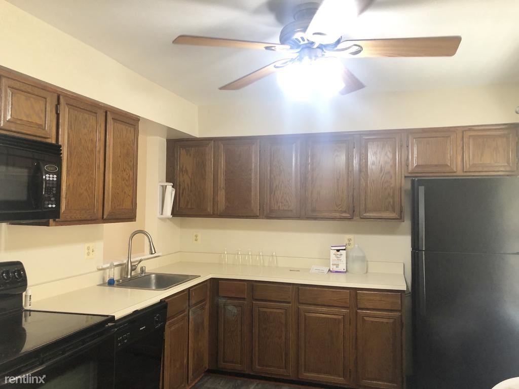 2107 Hutchison Grove Ct - Photo 2 of 25