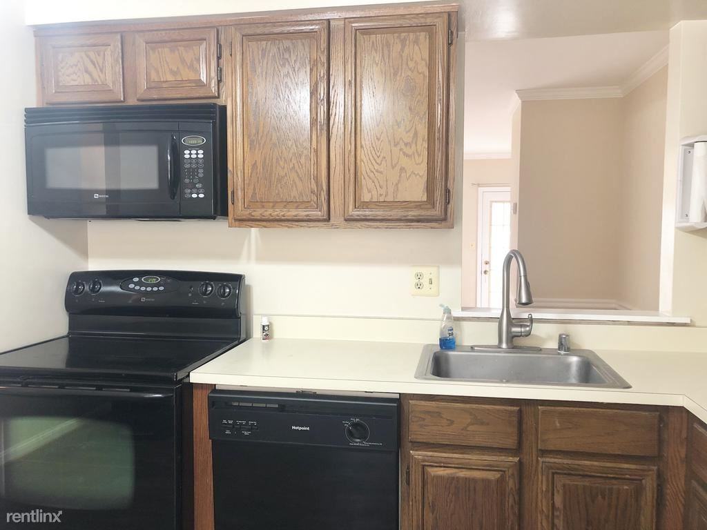 2107 Hutchison Grove Ct - Photo 3 of 25