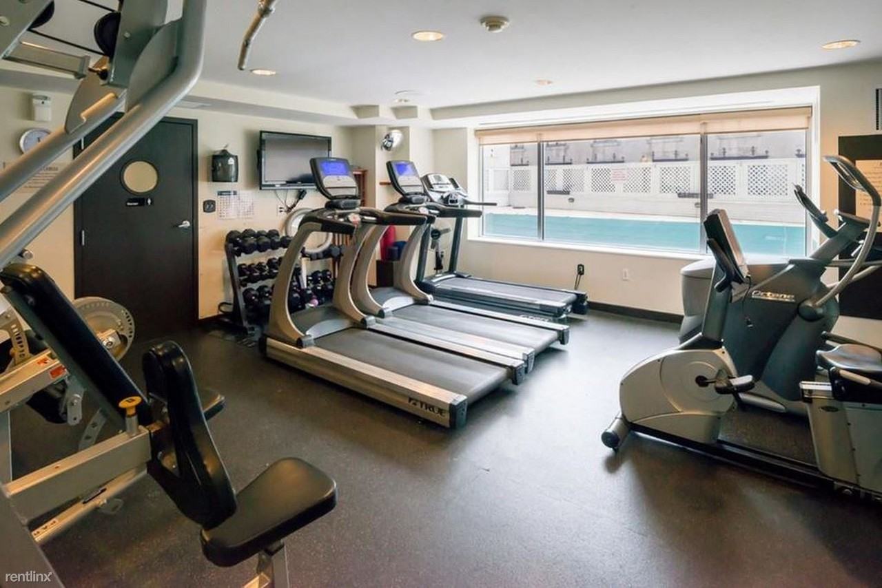 151 Tremont St - Photo 2 of 10