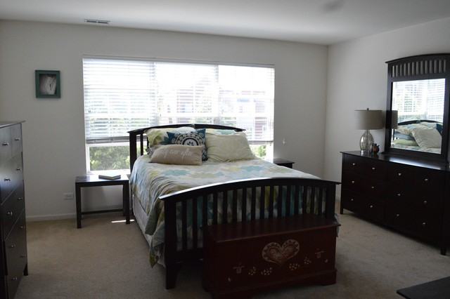 801 N Lake St - Photo 2 of 15