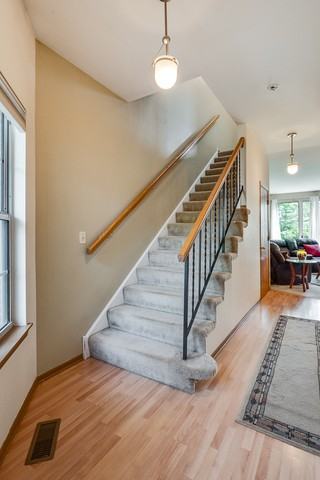 603 Woodcrest Dr #603 - Photo 3 of 23