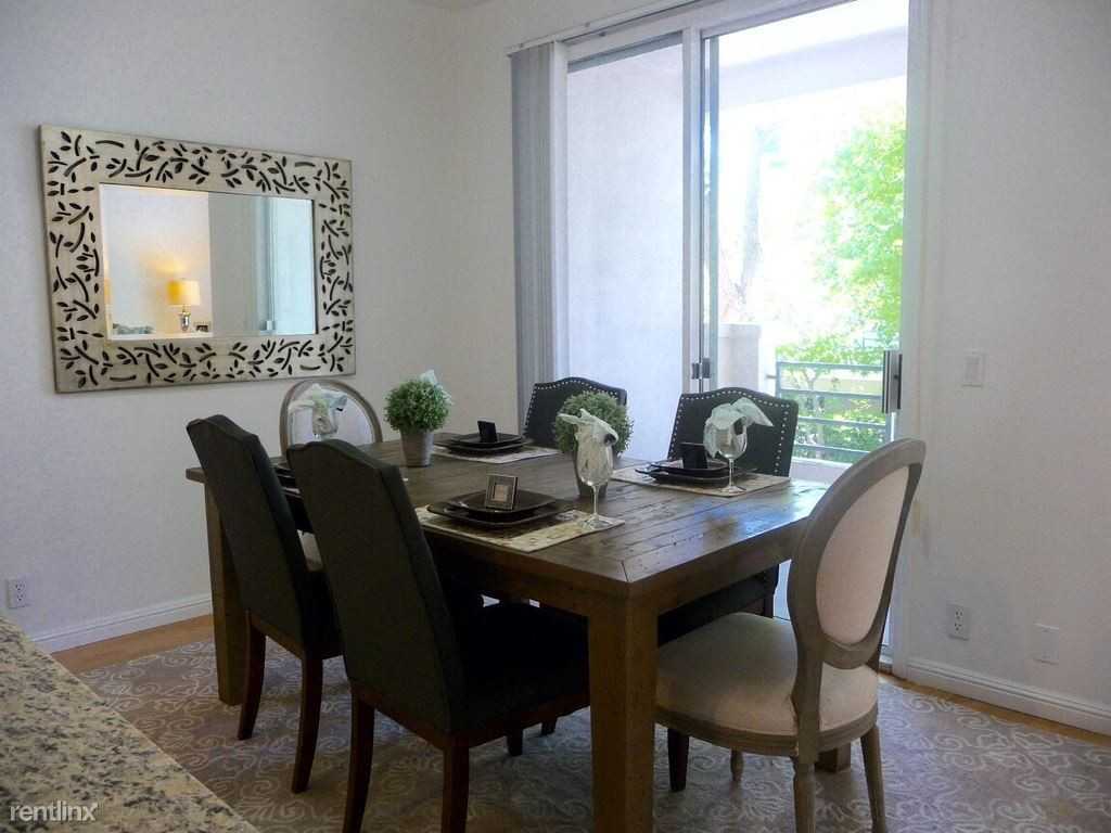 420 Milan Dr - Photo 2 of 6