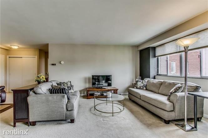 128 N Craig St - Photo 3 of 7