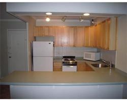 Pinckney St & River St #124