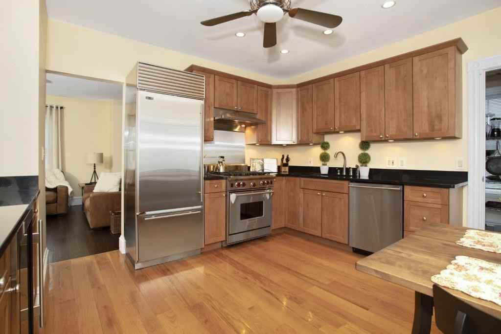 204 Franklin St #2 - Photo 2 of 23