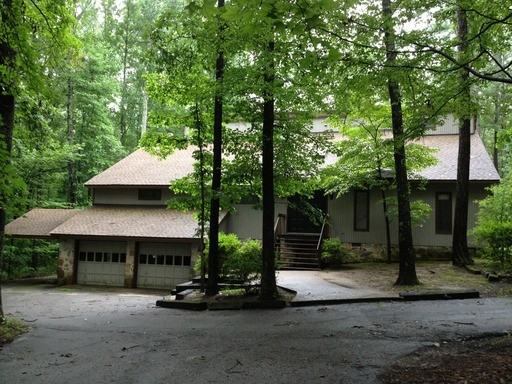 900 Manakin Rd - Photo 2 of 16