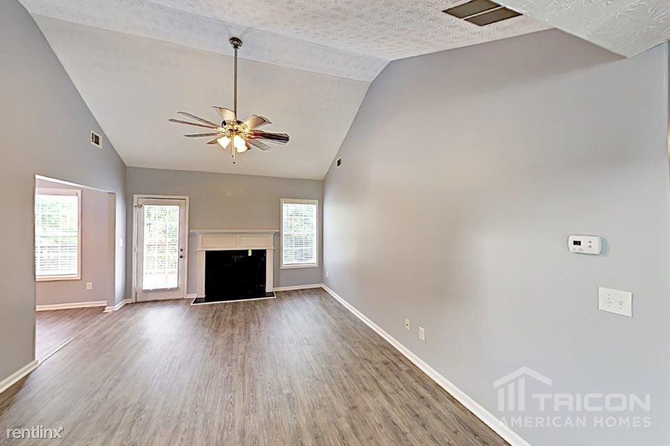 325 Longcreek Drive - Photo 3 of 16
