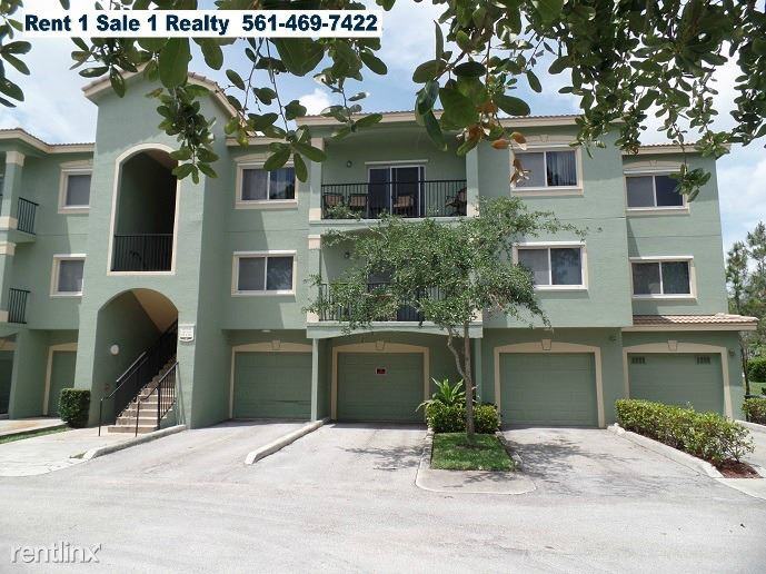 340 Crestwood Cir - Photo 3 of 6