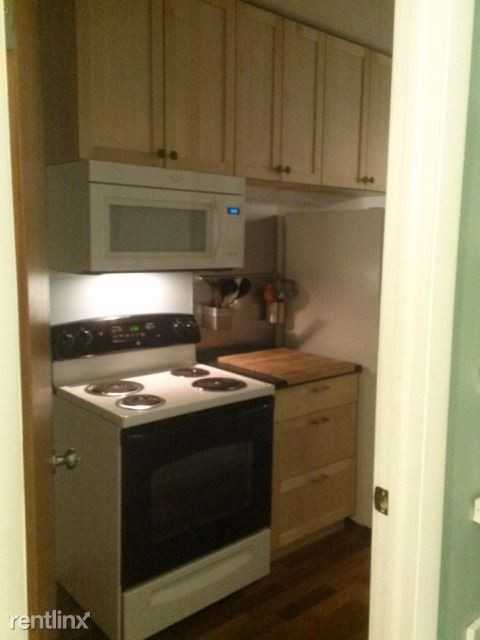 2434 Scott St - Photo 3 of 10