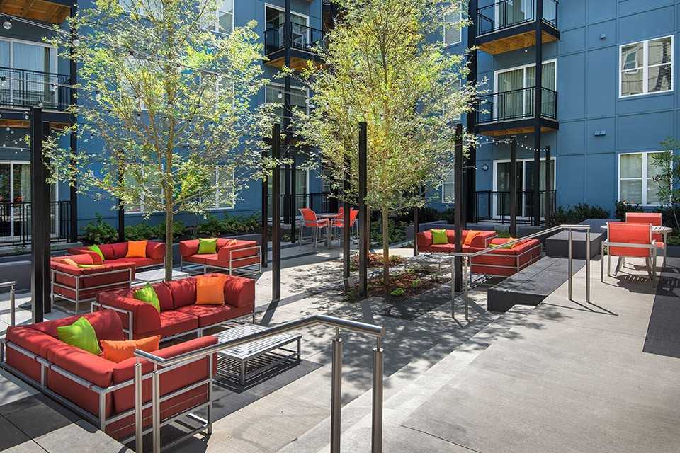 Artisan Twickenham Square - Photo 2 of 35