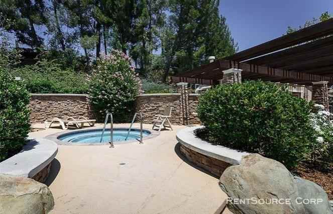 23022 Cheyenne Dr - Photo 3 of 5