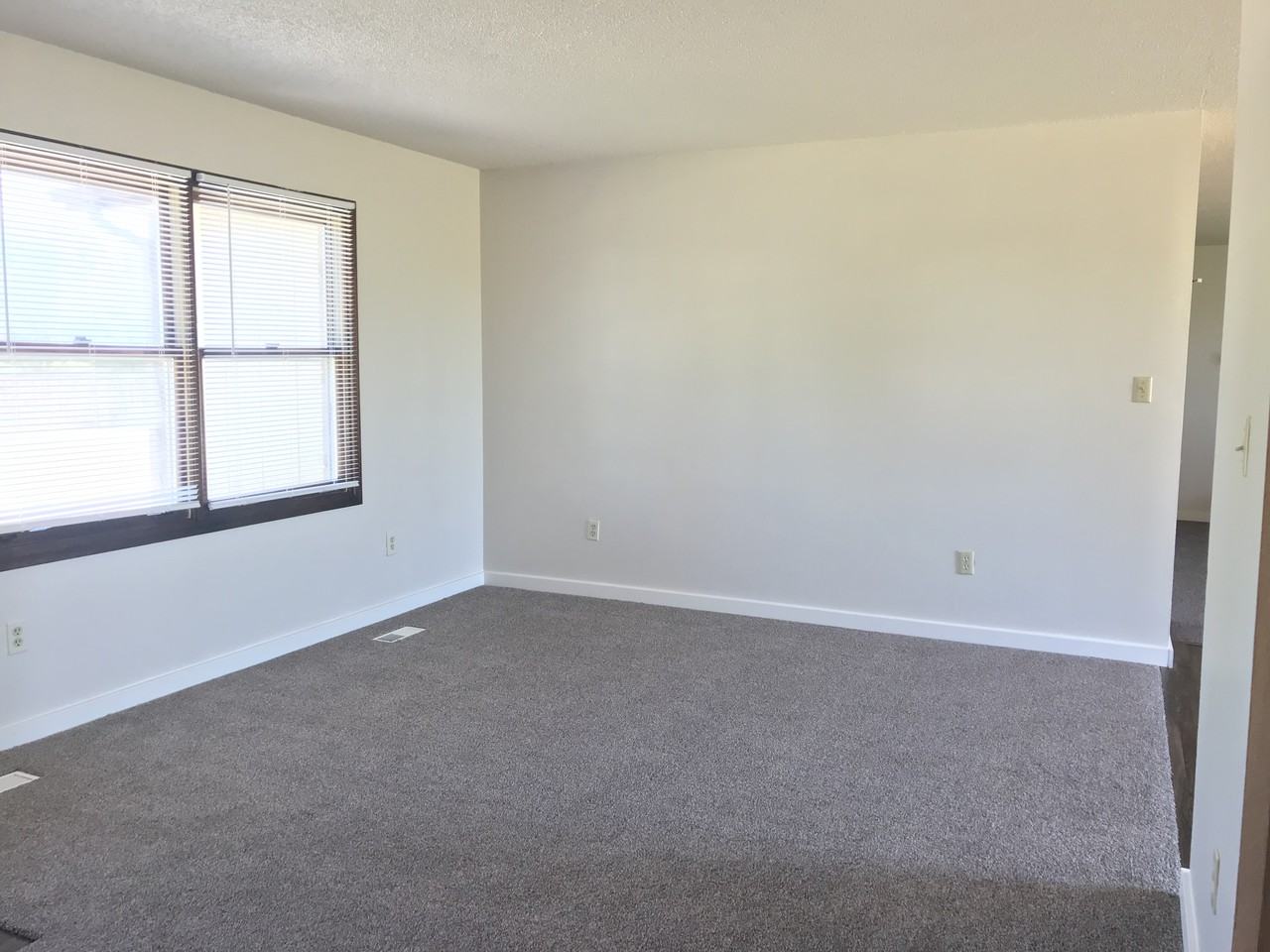 3052 Sally Ann Drive - Photo 2 of 23