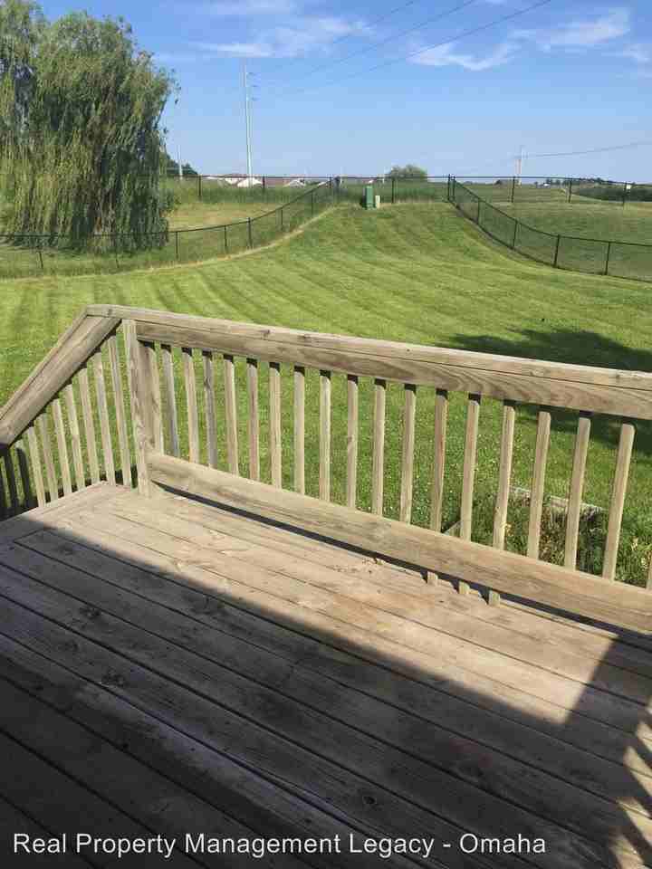 14513 S 27th St - Photo 2 of 10