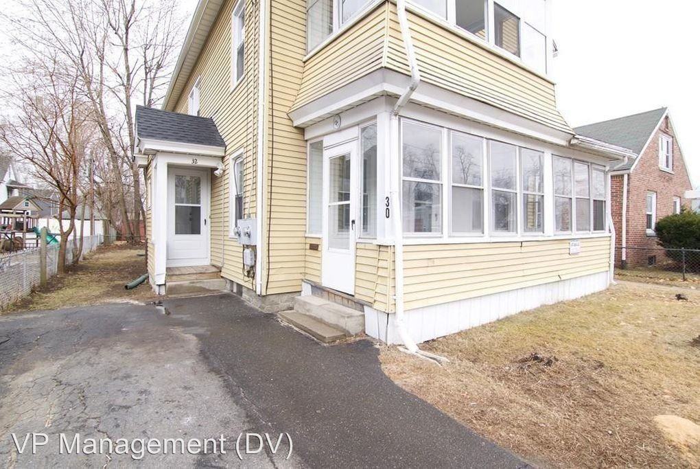 32 Pembroke St - Photo 2 of 18