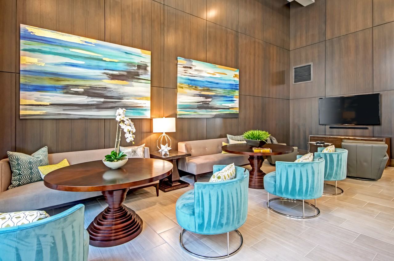 Discovery Square - Photo 6 of 7