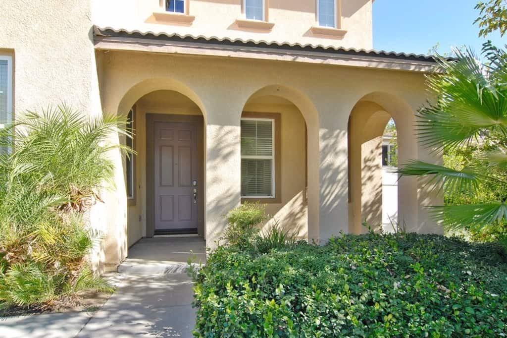 1136 Shady Creek Dr - Photo 2 of 20