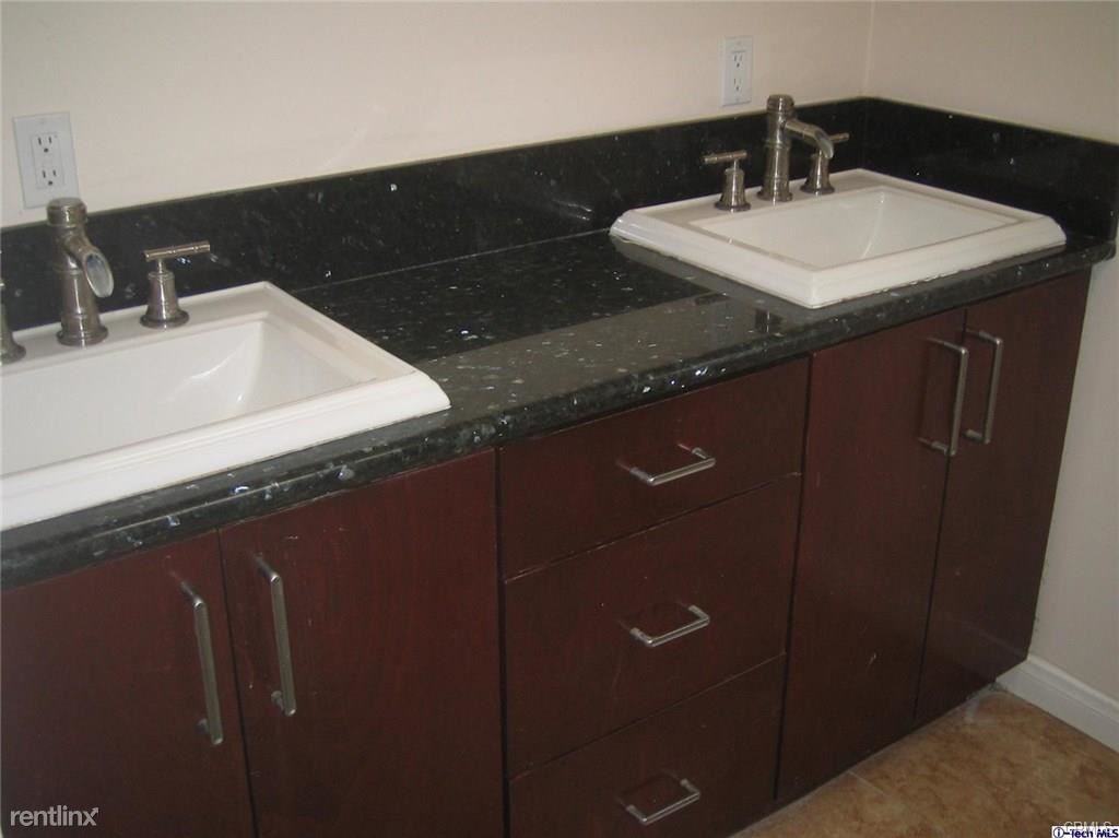 5325 La Forest Dr - Photo 2 of 10