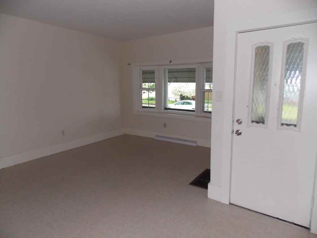 30 S Goodwin Ave - Photo 3 of 18