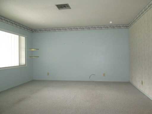 4607 Seminole St - Photo 3 of 16