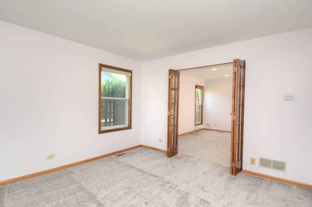 336 Farmhill Cir - Photo 2 of 26