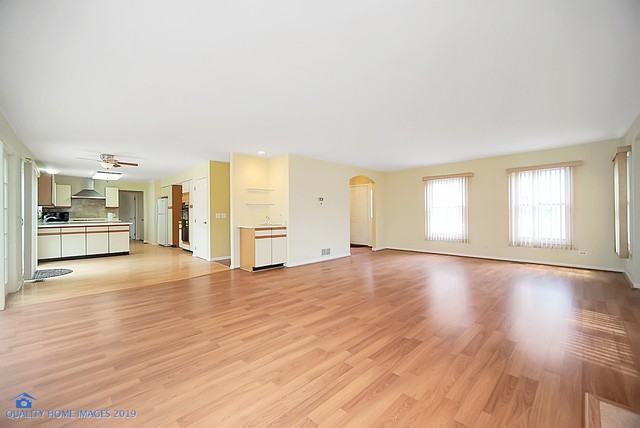 2270 Highmoor Rd - Photo 2 of 20