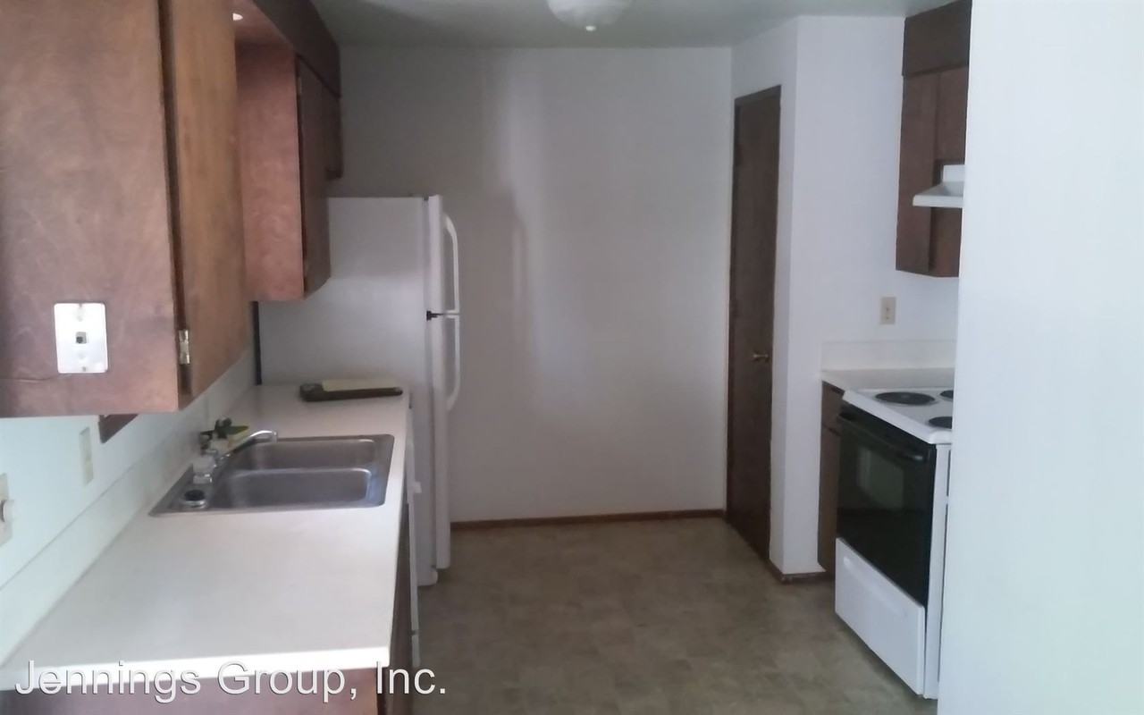 2803 Central Blvd & 1940 E. 28th Ave. - Photo 3 of 3