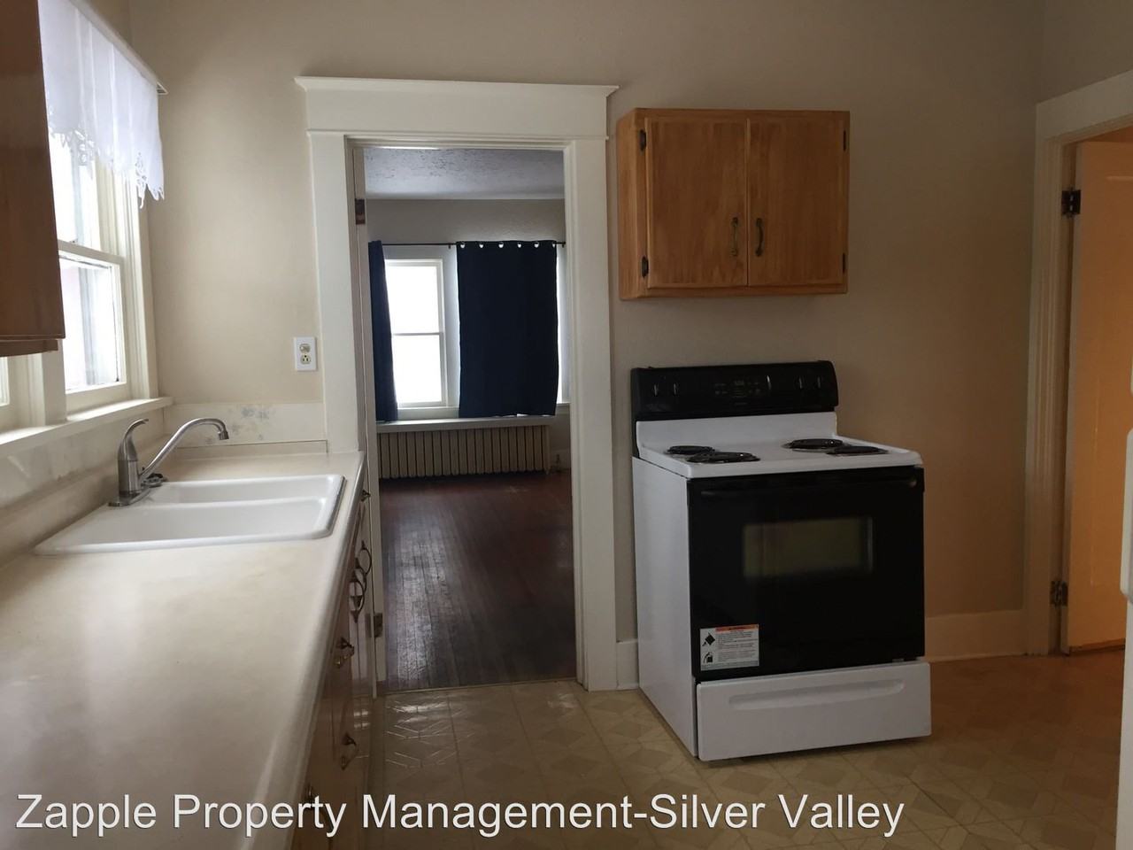 140 King St - Photo 3 of 9