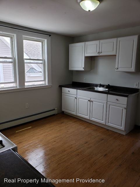 63 Bergen st. - Photo 2 of 7