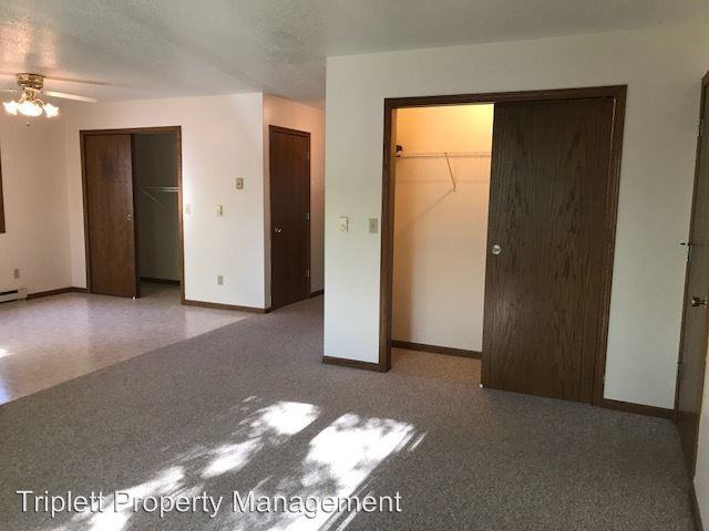 625 4th Street - Photo 3 of 12