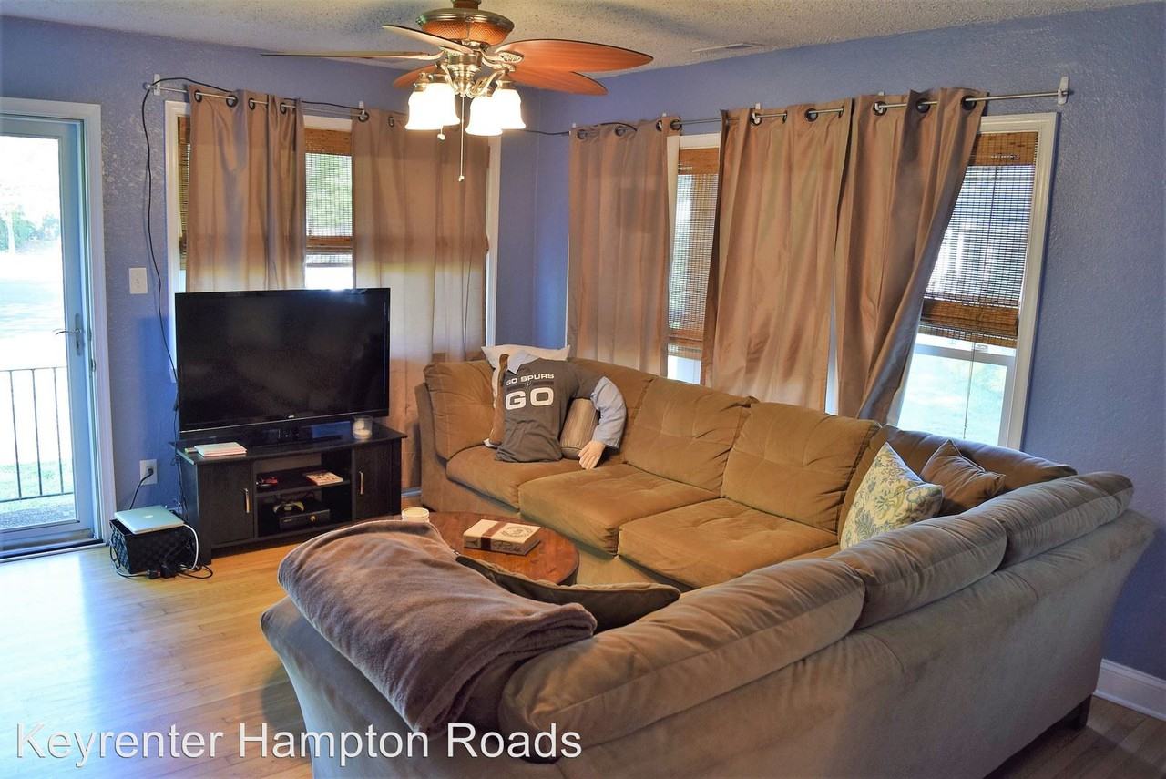 2442 Webb Ct - Photo 2 of 37