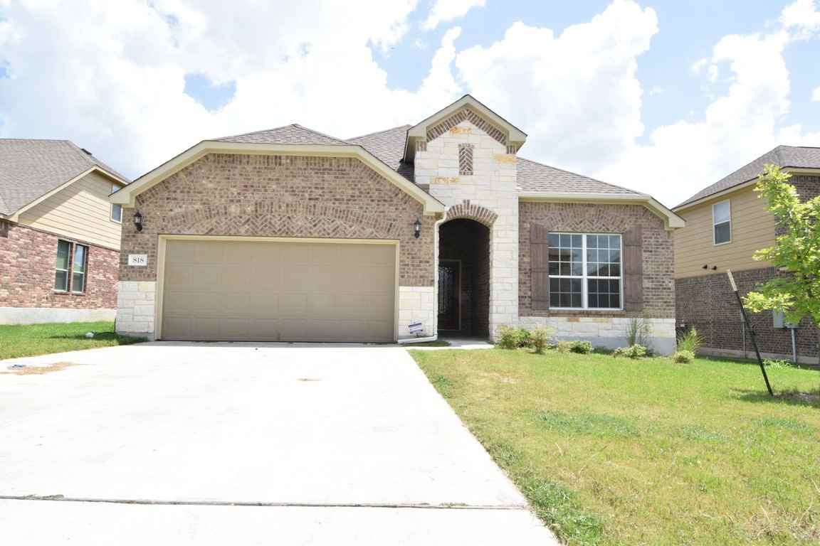 818 Olive Ln - Photo 4 of 26