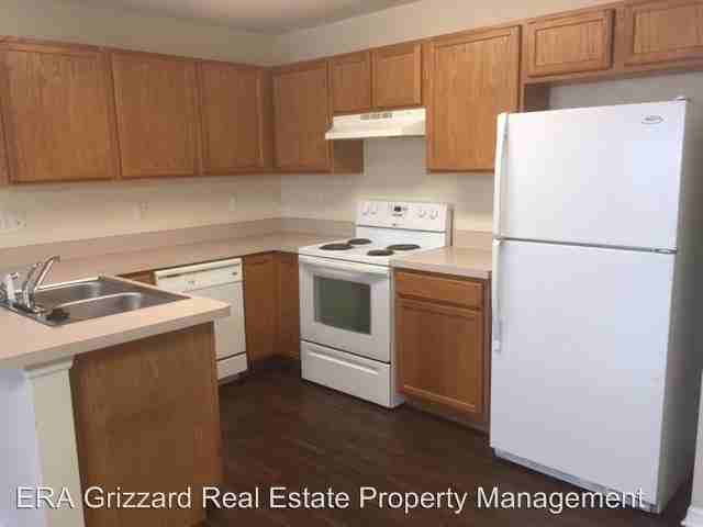 520 Paulling Dr - Photo 3 of 9