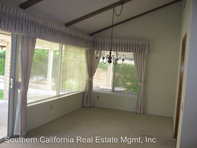 25337 Avenida Ronada - Photo 3 of 12