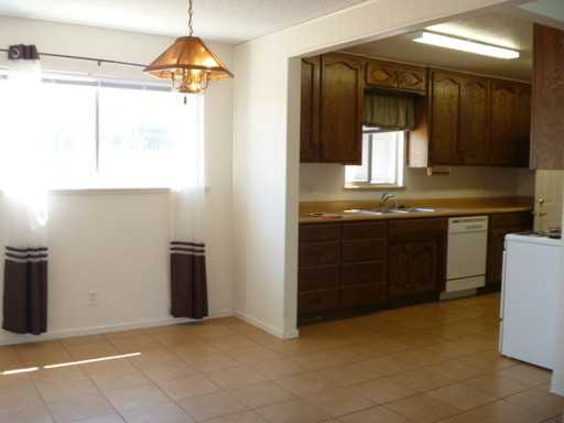 173 Highland Dr - Photo 3 of 5