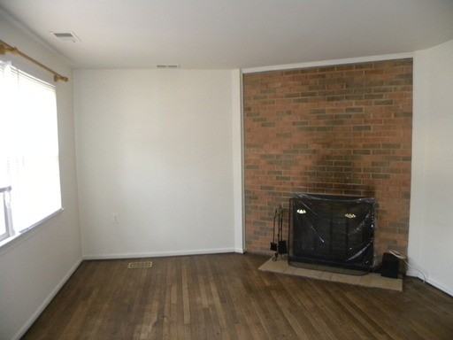 24 Sydnor St - Photo 3 of 12