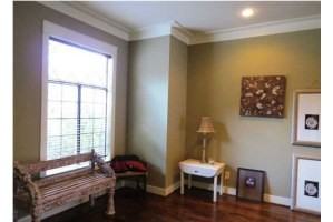 Essex Manor - Photo 3 of 13