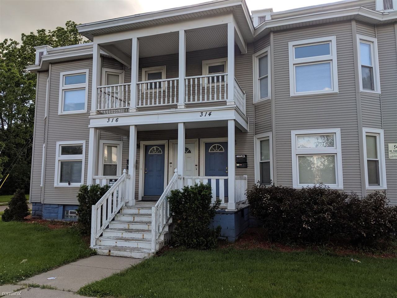 314 S Martin Luther King Jr Blvd, Lansing, MI 48915 Apartment for