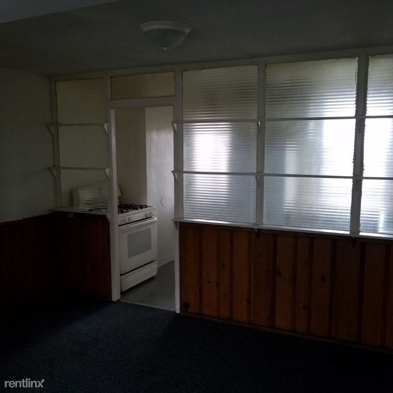 974 Debbe Lane 6 - Photo 3 of 7