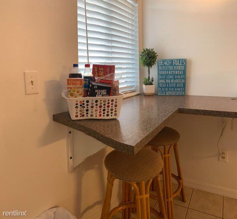 211 Circle drive 28 - Photo 2 of 25
