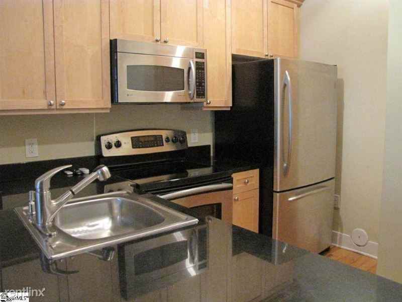 101 West Court Street 226 - Photo 2 of 10