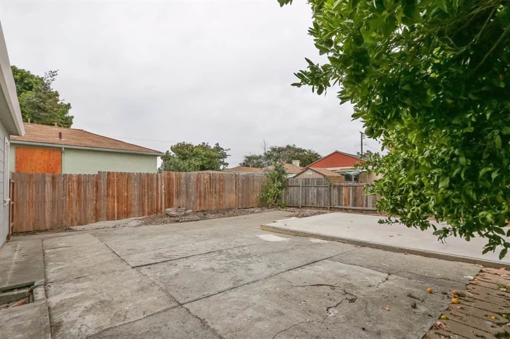 2021 Coalinga Ave - Photo 3 of 35