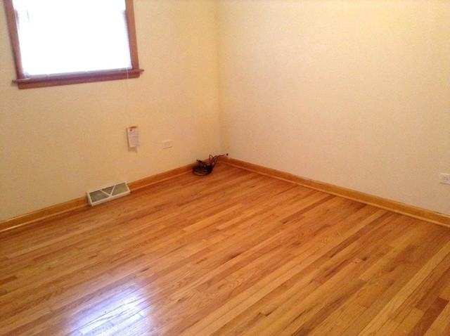 17020 Grant St - Photo 3 of 7