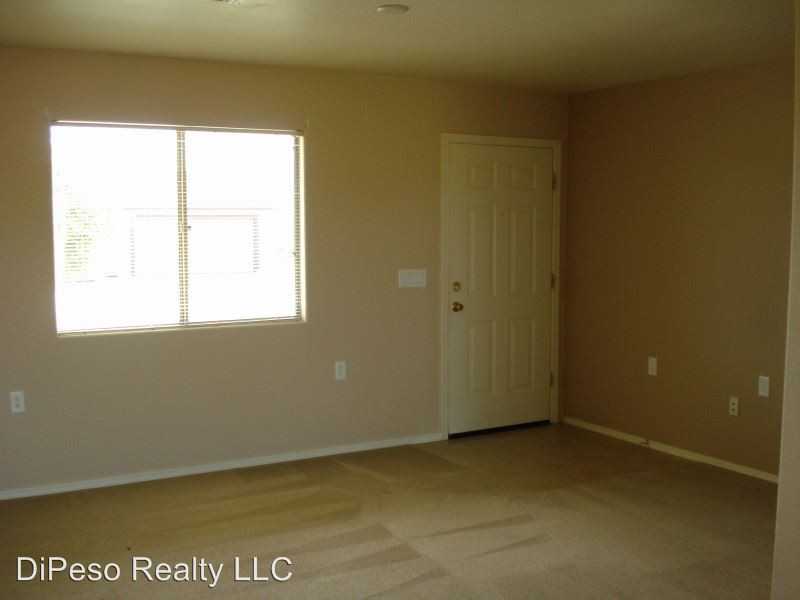 595 N Carina Cir - Photo 3 of 10