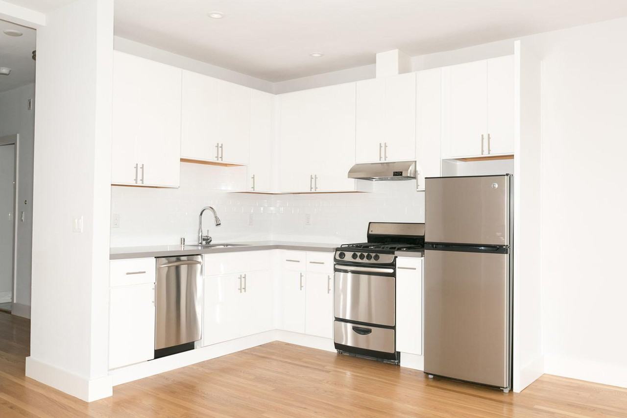 279 Columbus Ave - Photo 3 of 14