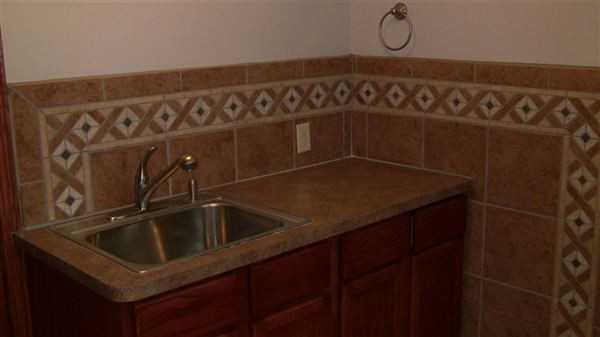 1011 Princeton Ave - Photo 2 of 10