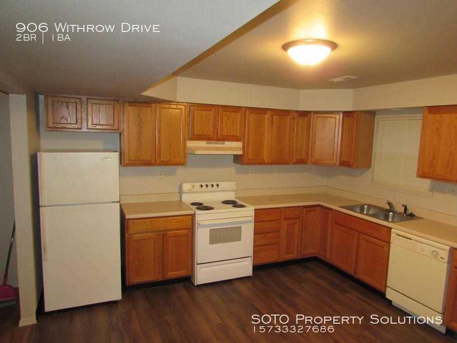 906 Withrow Dr - Photo 3 of 8